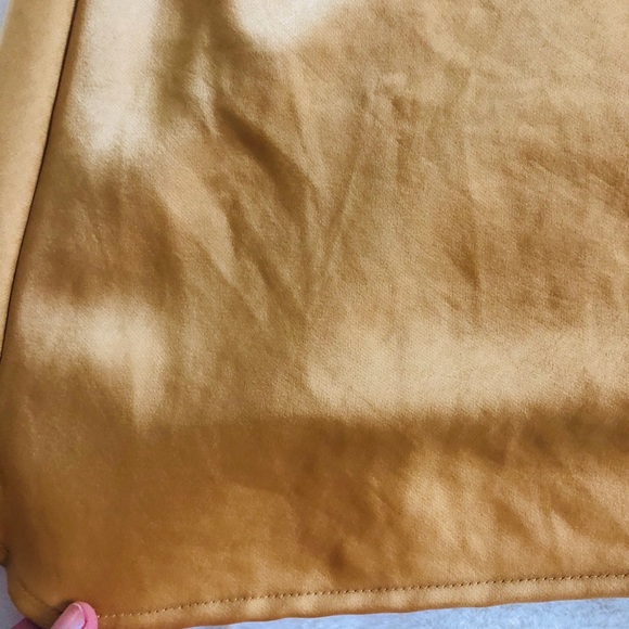 TRU BLU Hadid dress mini in Gold size small - Picture 5 of 6